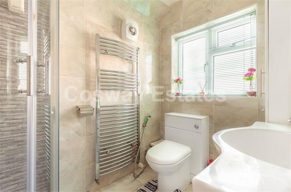 Fairmead Crescent, Edgware